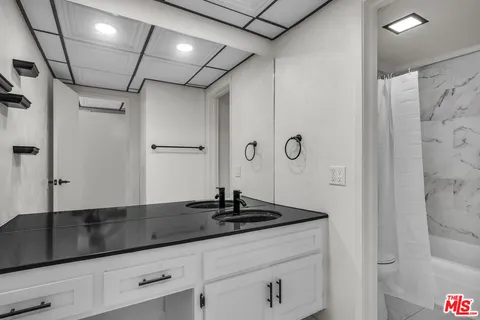 $739,000 | 1300 Midvale Avenue, Unit 501, Los Angeles, CA 90024