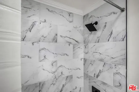 $739,000 | 1300 Midvale Avenue, Unit 501, Los Angeles, CA 90024