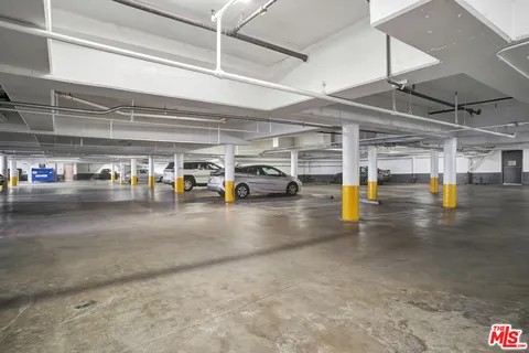 $739,000 | 1300 Midvale Avenue, Unit 501, Los Angeles, CA 90024