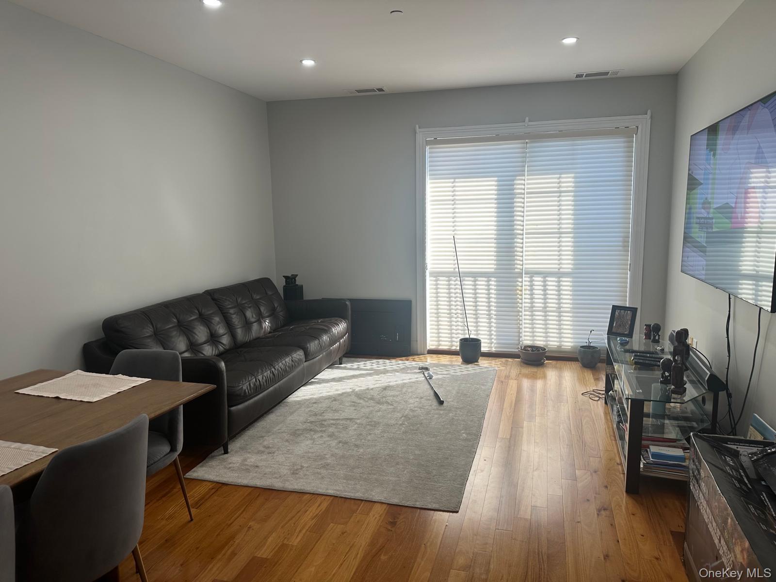 543 Main Street, Unit 501 New Rochelle, NY 10801 - Photo 19 of 29