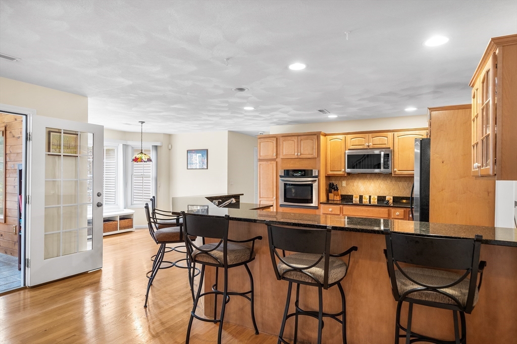 14 Randolph Road Wilmington, MA 01887 - Photo 11 of 35 Gallery Image 11