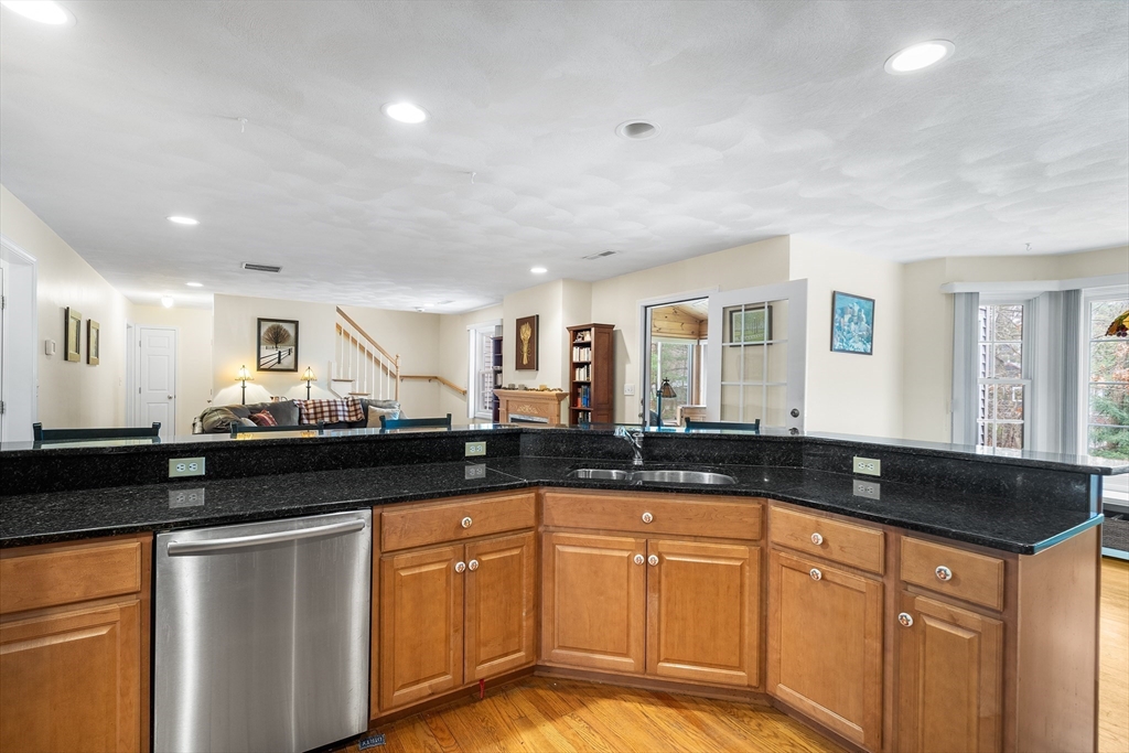 14 Randolph Road Wilmington, MA 01887 - Photo 14 of 35 Gallery Image 14