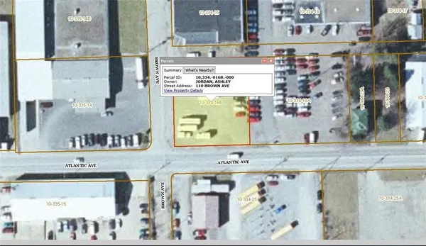 a picture of a bathroom