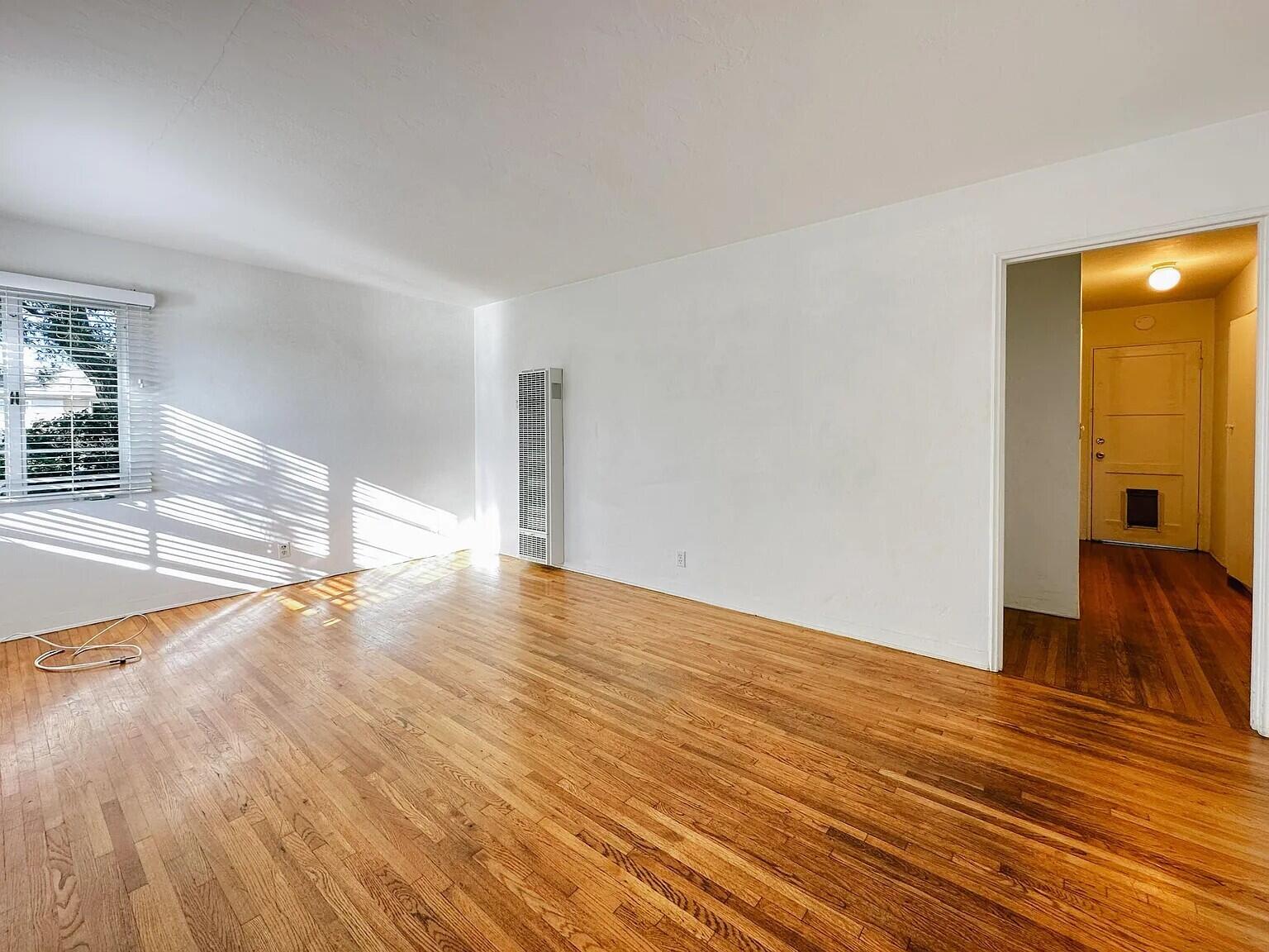 224 Arden Road Santa Barbara, CA 93105 - Photo 4 of 9 Living room 2