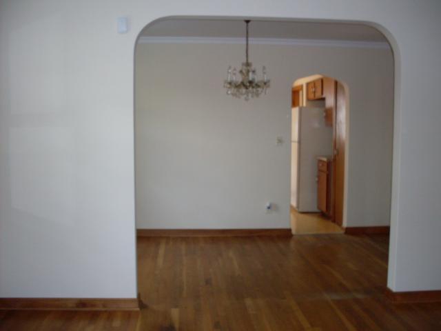 294 South Chesterfield Road Columbus, OH 43209 - Photo 3 of 12