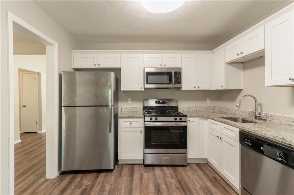 4164 Little Springs Road Kennesaw, GA 30144 - Photo 3 of 26