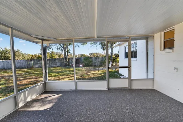 $425,000 | 15108 Sydney Road, Dover, FL 33527