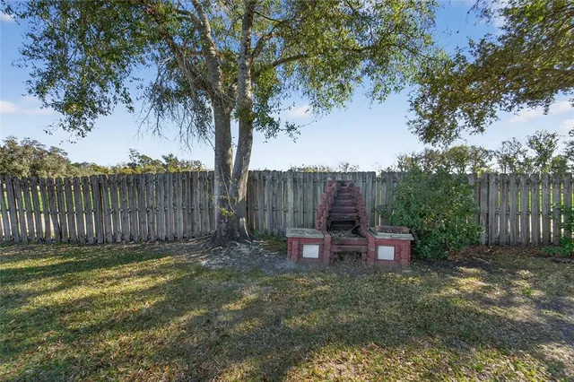 $425,000 | 15108 Sydney Road, Dover, FL 33527