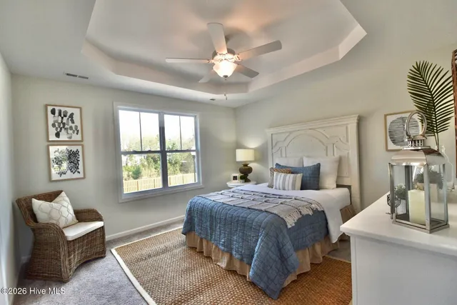 $398,600 | 100 South Bandwheel Way, Hampstead, NC 28443