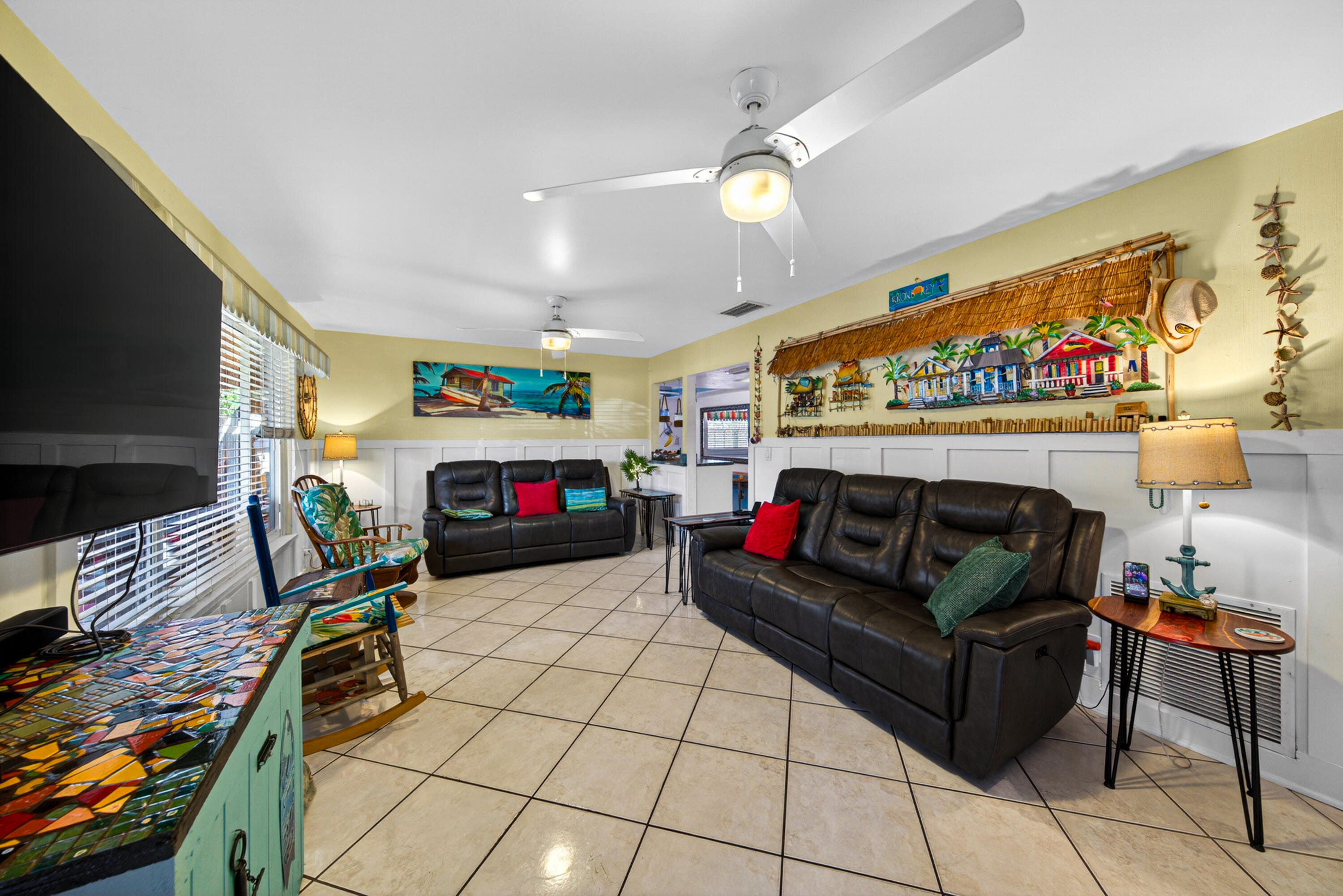 5135 Palm Ridge Boulevard Delray Beach, FL 33484 - Photo 9 of 50 Living Room - 1