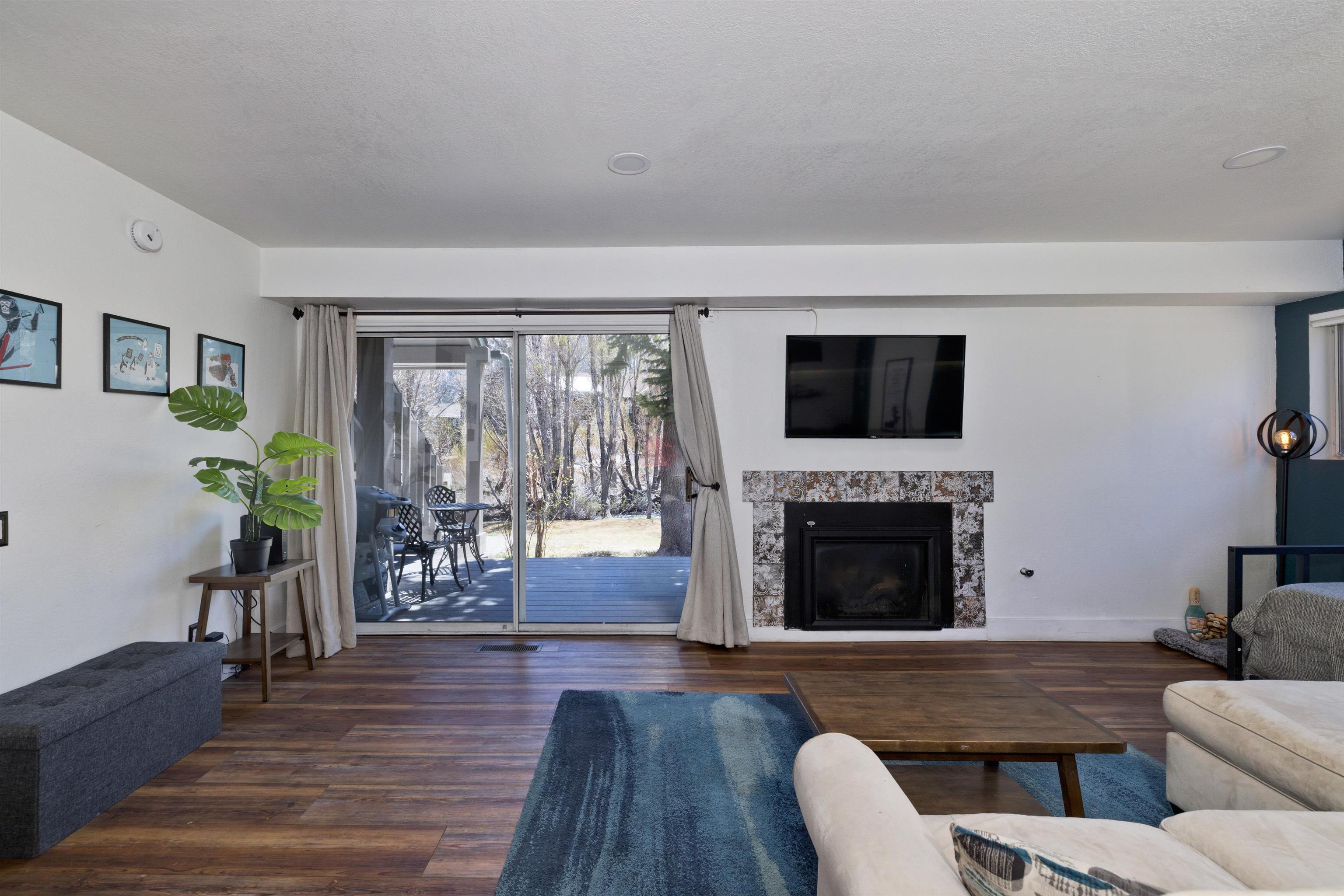 625 Golden Creek Road, Unit 625 Mammoth Lakes, CA 93546 - Photo 1 of 30