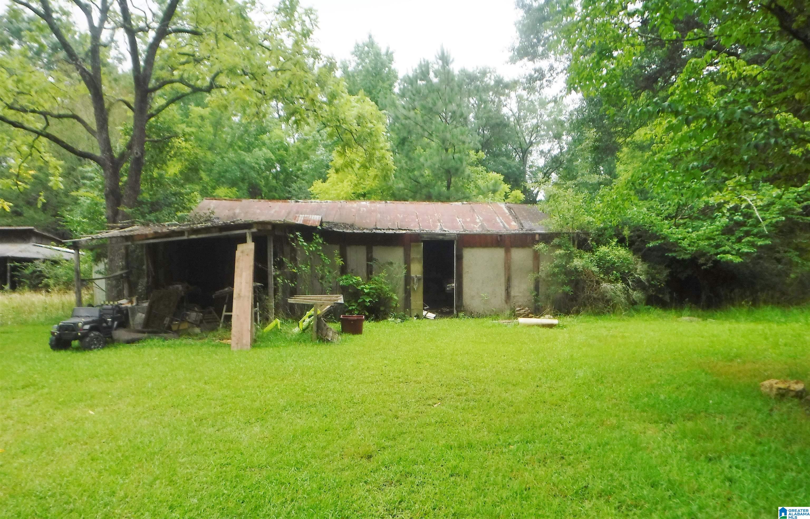 1110 Patterson Lake Road Southeast Jacksonville, AL 36265 - Photo 3 of 32