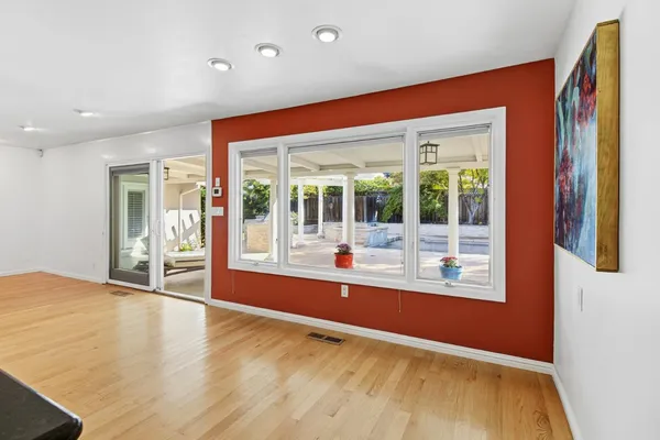 $1,295,000 | 3950 American River Drive, Sacramento, CA 95864