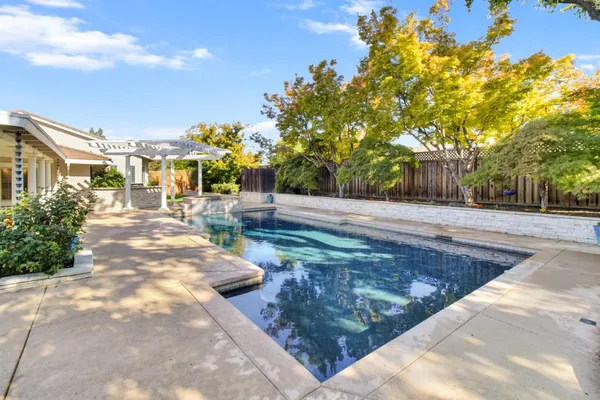 $1,295,000 | 3950 American River Drive, Sacramento, CA 95864