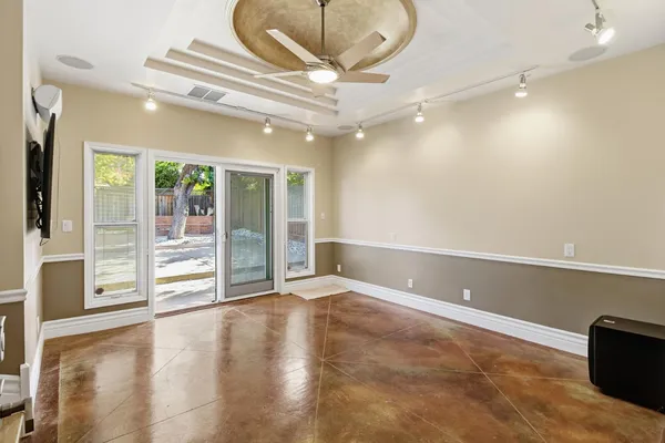 $1,295,000 | 3950 American River Drive, Sacramento, CA 95864