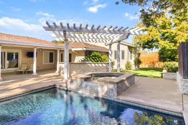 $1,295,000 | 3950 American River Drive, Sacramento, CA 95864