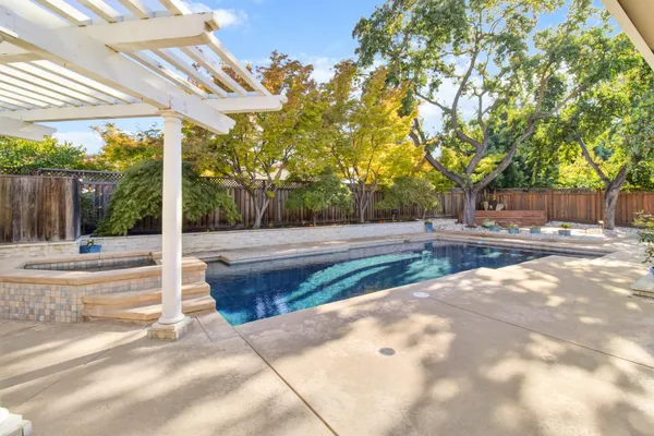 $1,295,000 | 3950 American River Drive, Sacramento, CA 95864