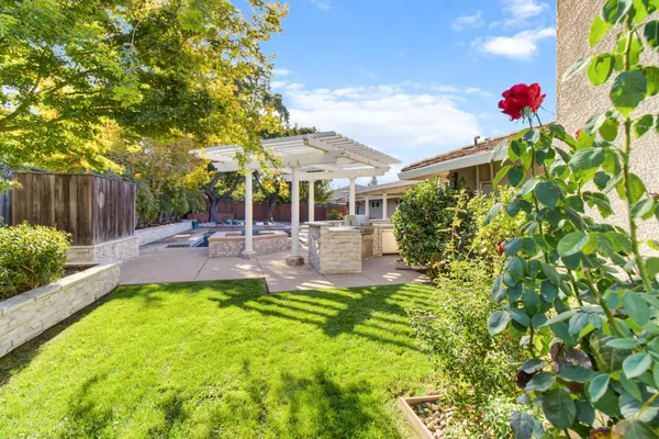 $1,295,000 | 3950 American River Drive, Sacramento, CA 95864