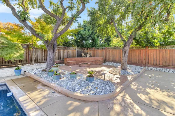 $1,295,000 | 3950 American River Drive, Sacramento, CA 95864