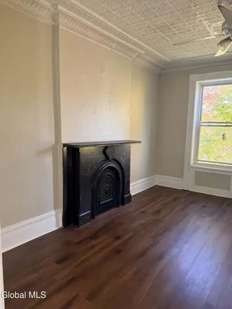 $359,999 | 335 1st Street, Troy, NY 12180