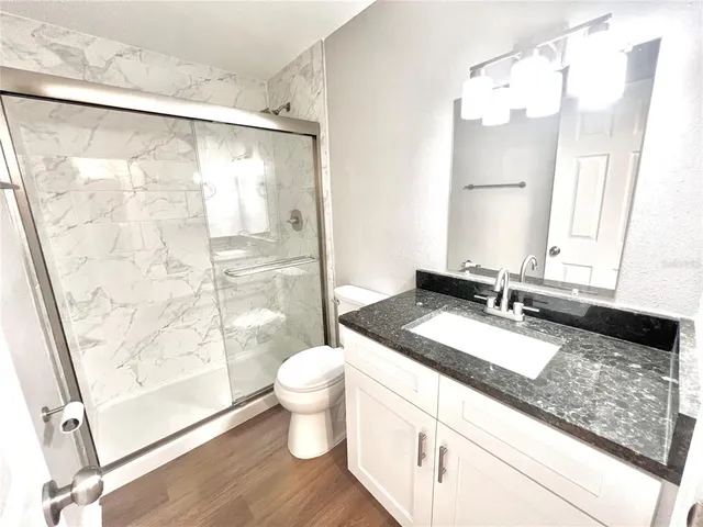 $1,500 | 9105 Tudor Drive, Unit F105, Tampa, FL 33615