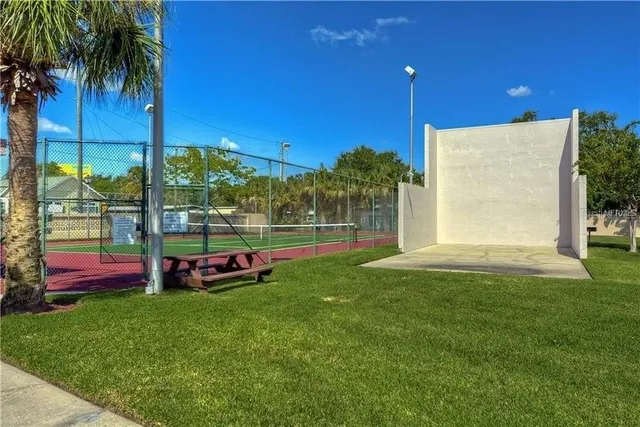 $1,500 | 9105 Tudor Drive, Unit F105, Tampa, FL 33615