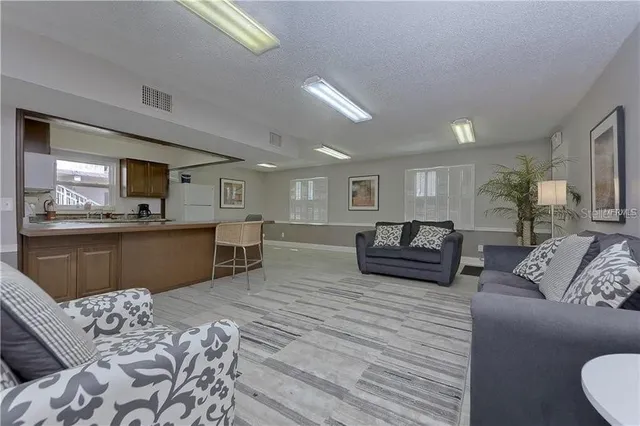 $1,500 | 9105 Tudor Drive, Unit F105, Tampa, FL 33615