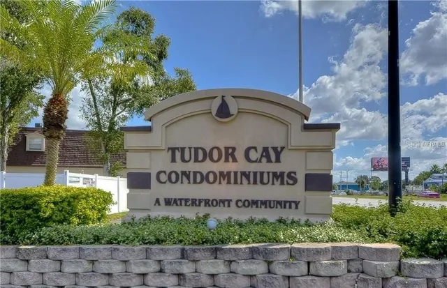 $1,500 | 9105 Tudor Drive, Unit F105, Tampa, FL 33615