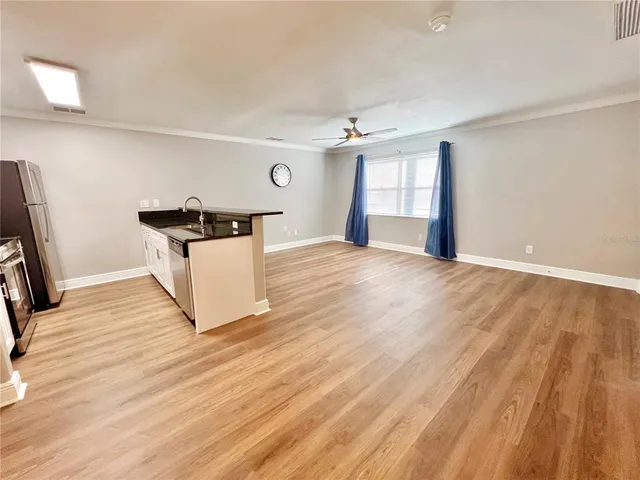 $1,500 | 9105 Tudor Drive, Unit F105, Tampa, FL 33615