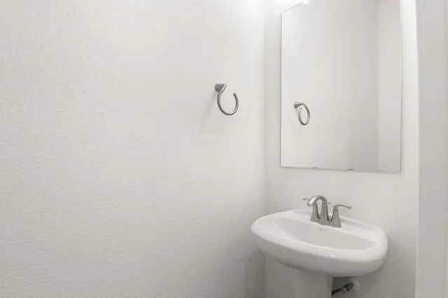 $537,900 | 7505 Boyd Hvn Drive, Austin, TX 78744