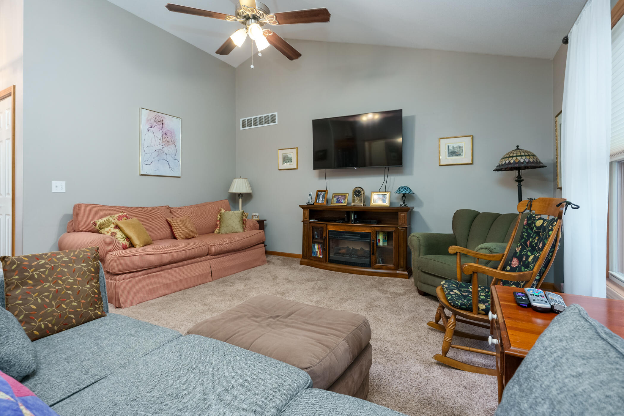 2543 Chestnut Ridge Avenue Portage, MI 49024 - Photo 3 of 40 Chestnut_Ridge_Ave_2543_Portage_49024-5