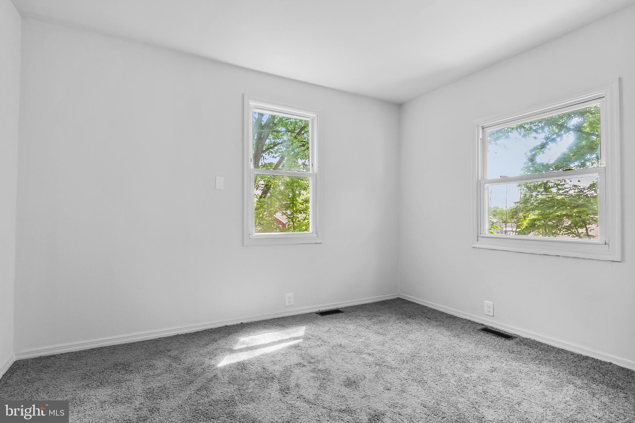 227 Garden Terrace Runnemede, NJ 08078 - Photo 13 of 24