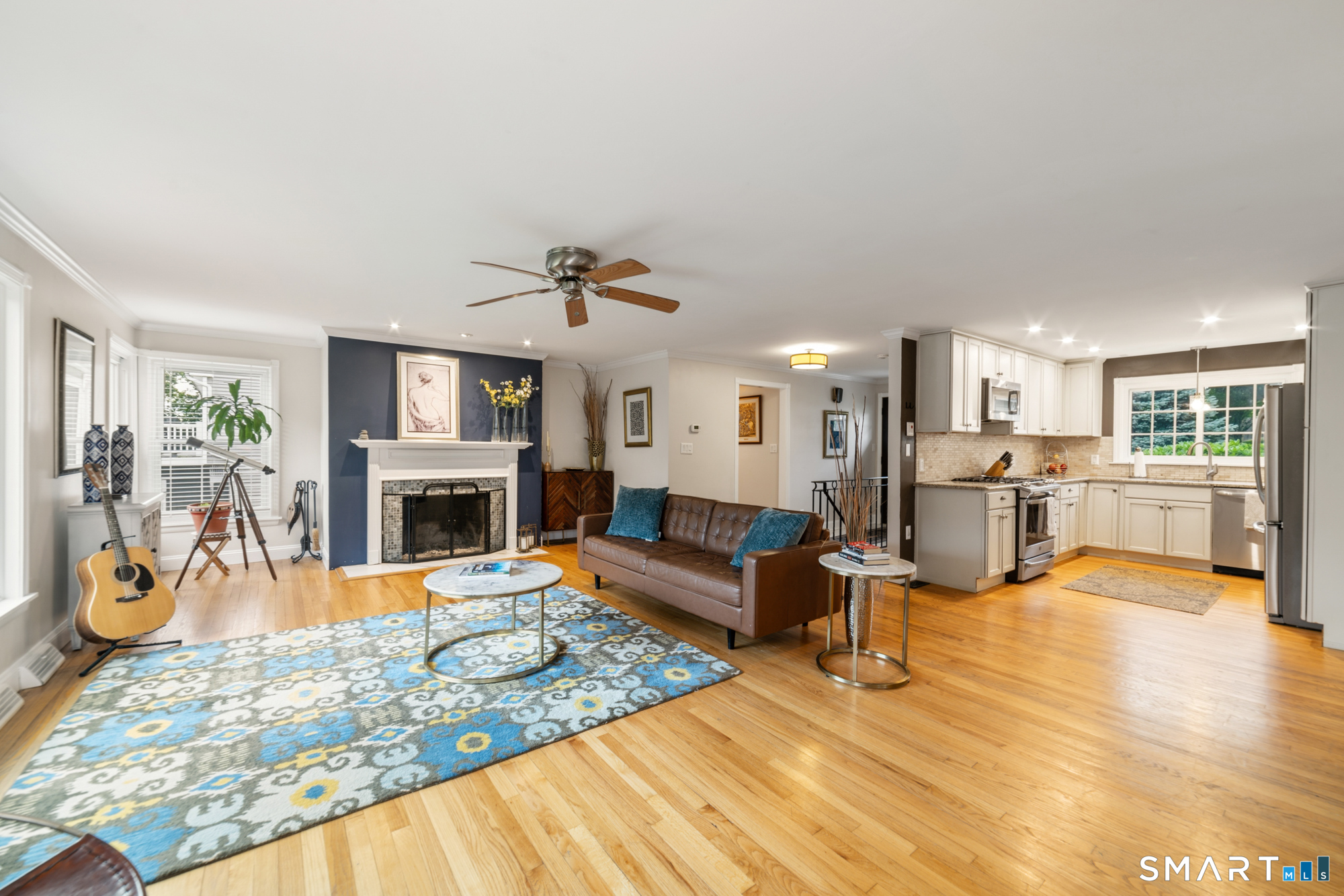 76 Bryan Hill Road Milford, CT 06460 - Photo 4 of 37