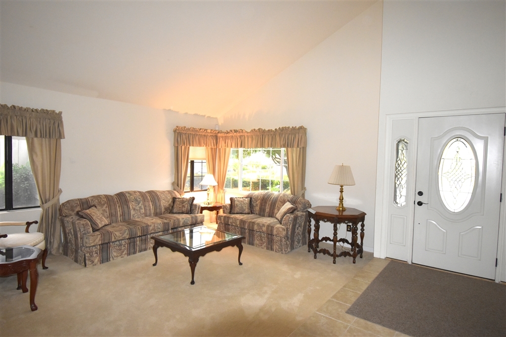 1128 Sundale Road El Cajon, CA 92019 - Photo 5 of 25