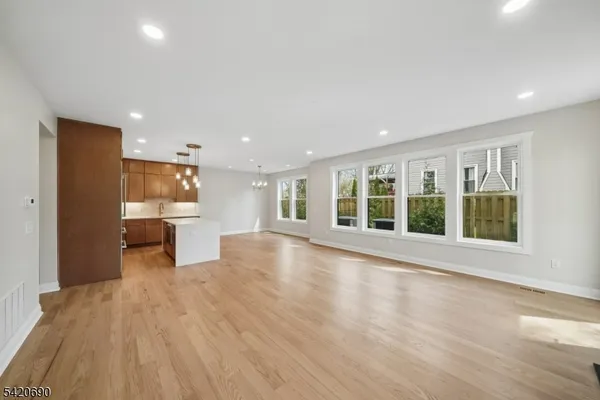 $1,599,999 | 491 Central Avenue, Unit 2, New Providence, NJ 07974