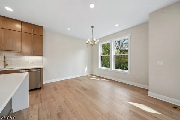 $1,599,999 | 491 Central Avenue, Unit 2, New Providence, NJ 07974