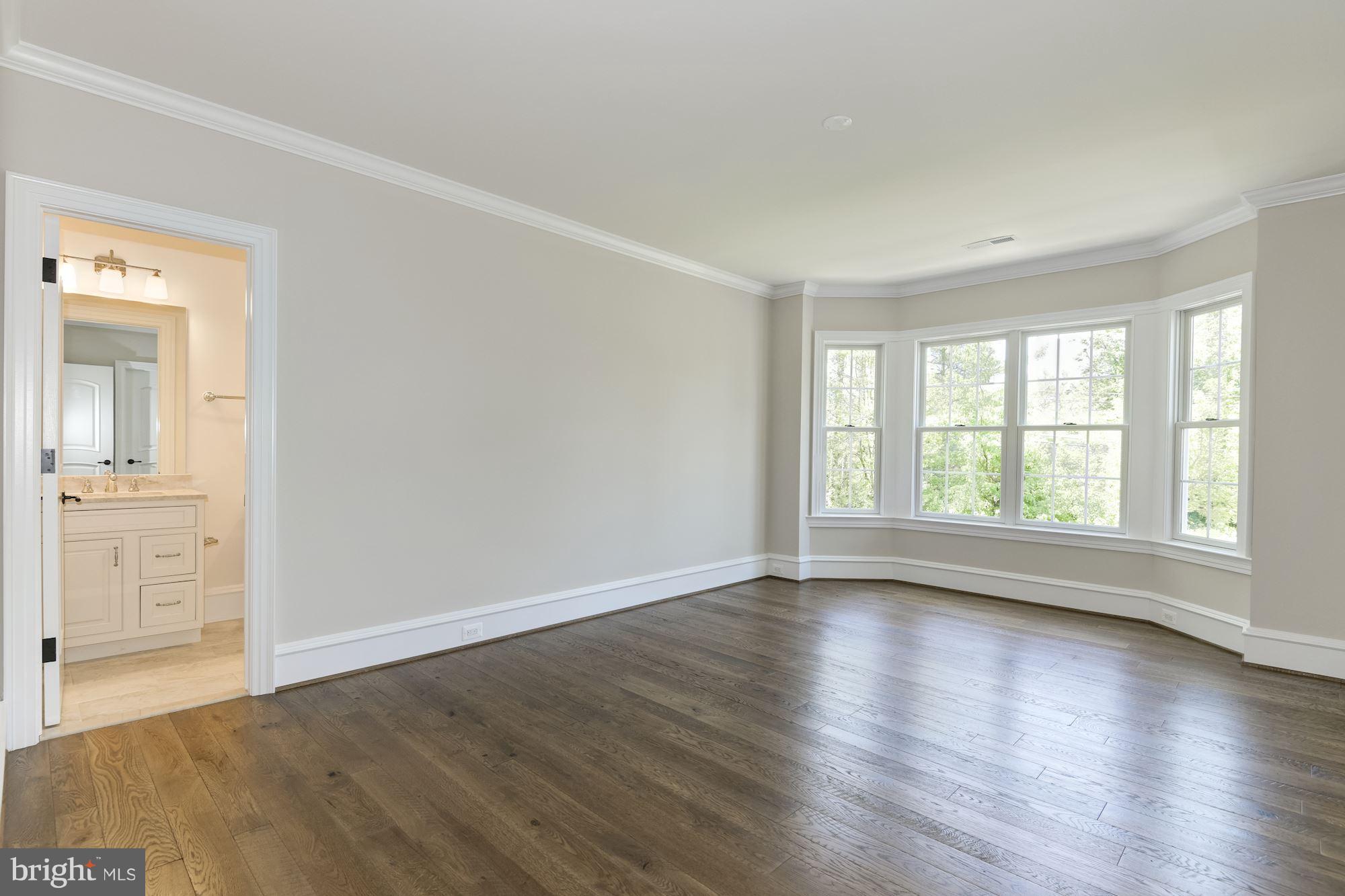 1325 Kirby Road McLean, VA 22101 - Photo 23 of 30 Bedroom