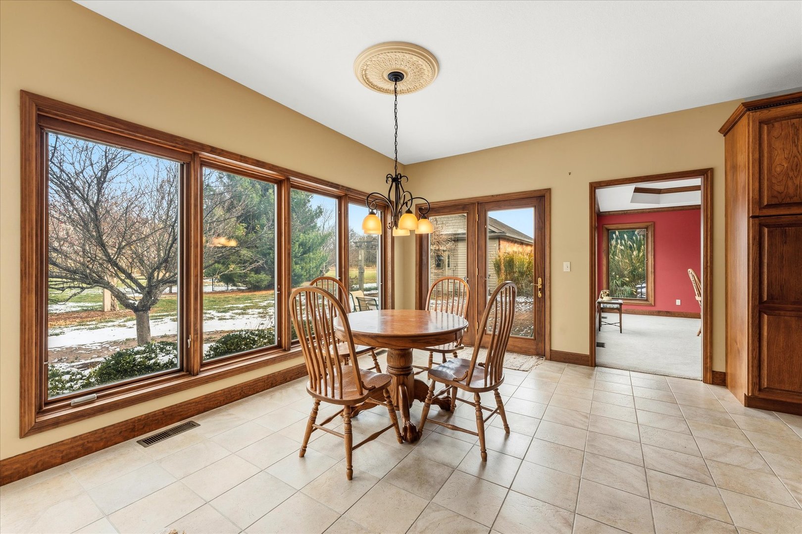 200 West Riverbend Boulevard Mahomet, IL 61853 - Photo 12 of 64