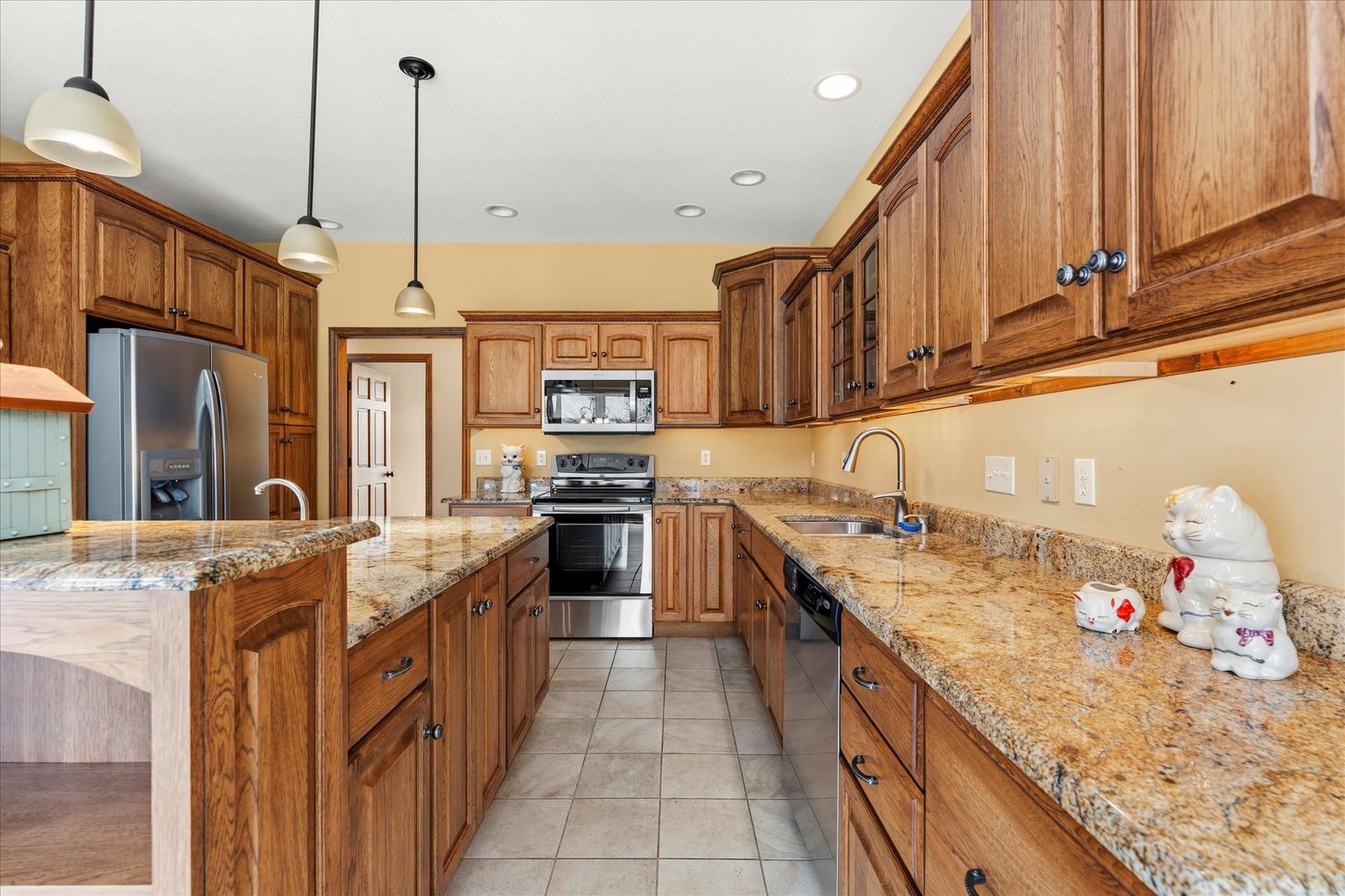 200 West Riverbend Boulevard Mahomet, IL 61853 - Photo 15 of 64