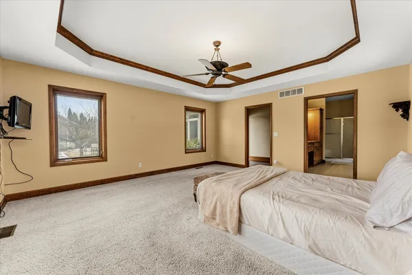 $875,000 | 200 West Riverbend Boulevard, Mahomet, IL 61853