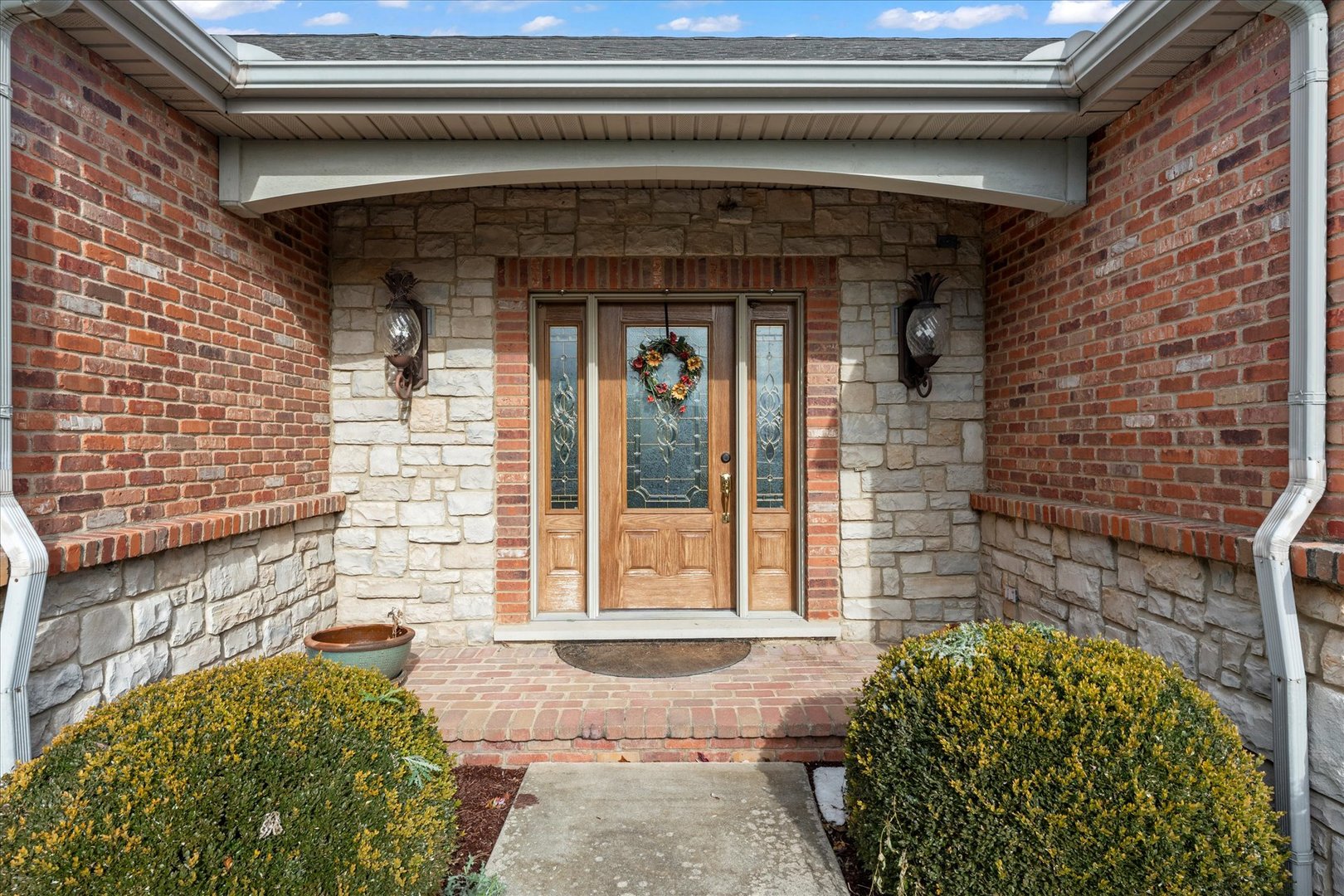 200 West Riverbend Boulevard Mahomet, IL 61853 - Photo 4 of 64