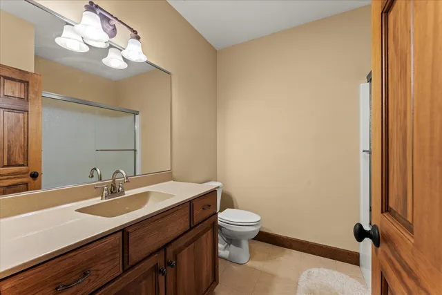 $895,000 | 200 West Riverbend Boulevard, Mahomet, IL 61853