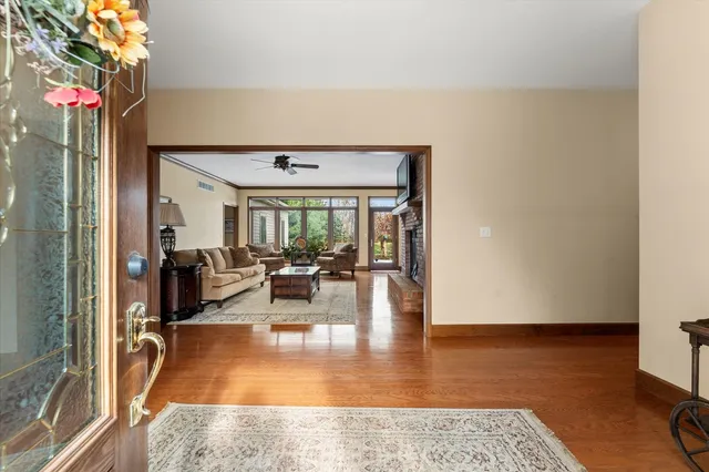 $895,000 | 200 West Riverbend Boulevard, Mahomet, IL 61853