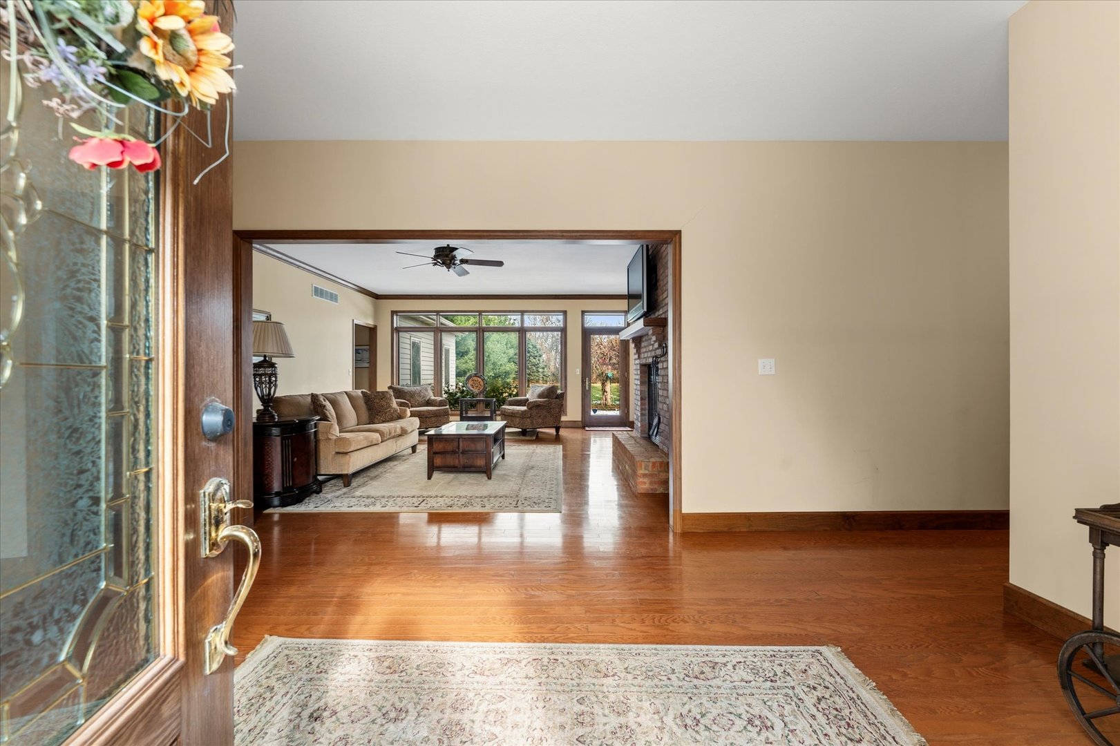 200 West Riverbend Boulevard Mahomet, IL 61853 - Photo 5 of 64