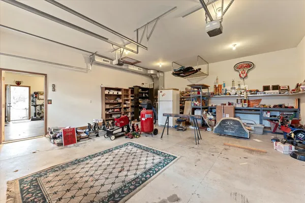 $875,000 | 200 West Riverbend Boulevard, Mahomet, IL 61853