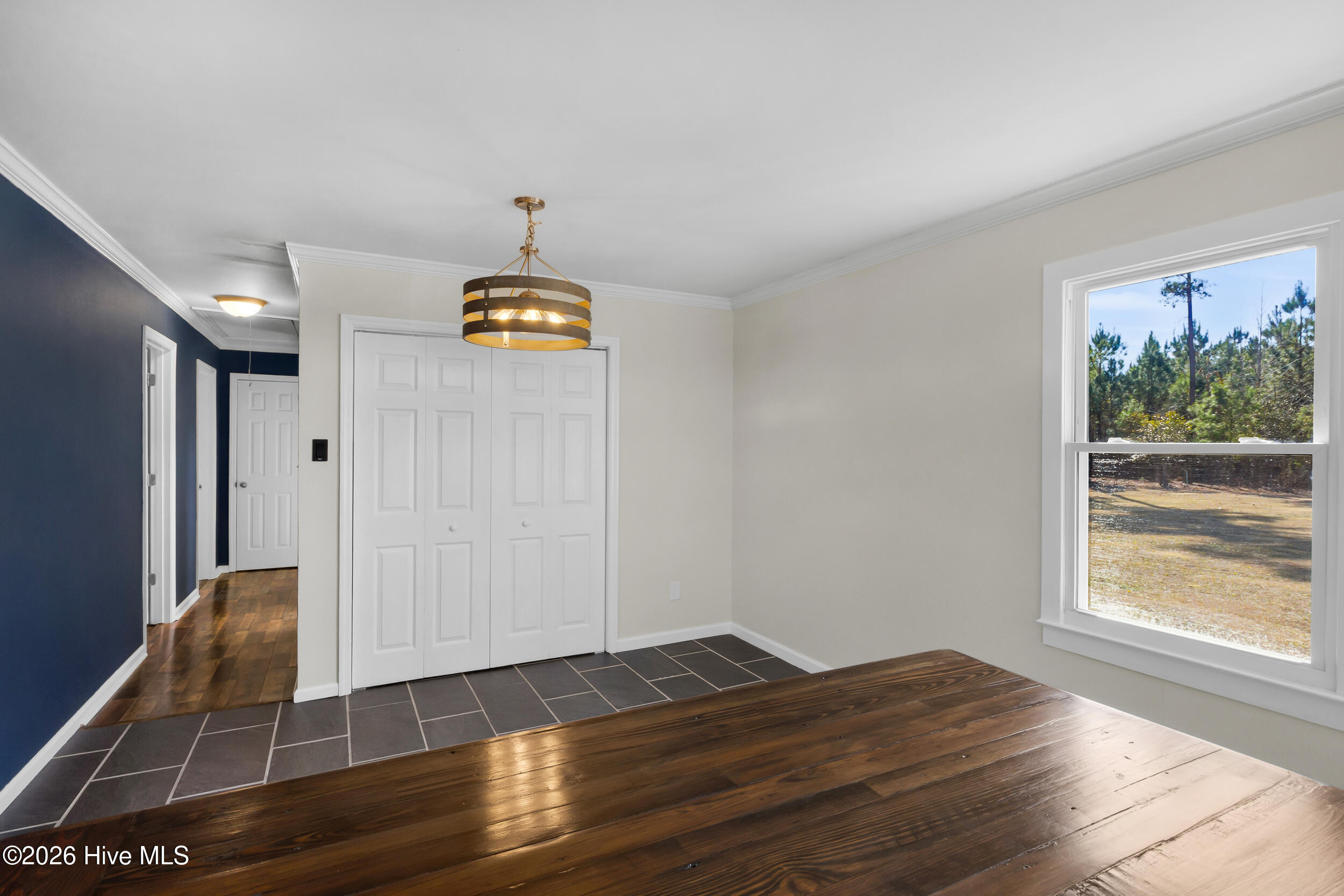 2135 Spring Garden Road New Bern, NC 28562 - Photo 10 of 37 Dining