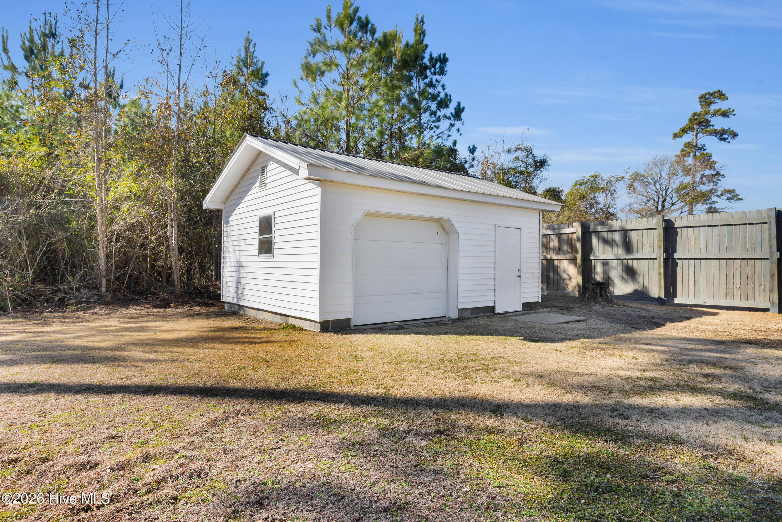 2135 Spring Garden Road New Bern, NC 28562 - Photo 27 of 37 Back / Detached Garage