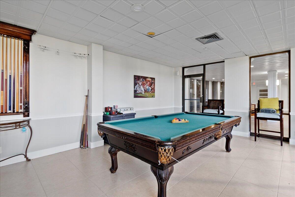 336 Golfview Road, Unit 1009 North Palm Beach, FL 33408 - Photo 26 of 39 Community Billard Room