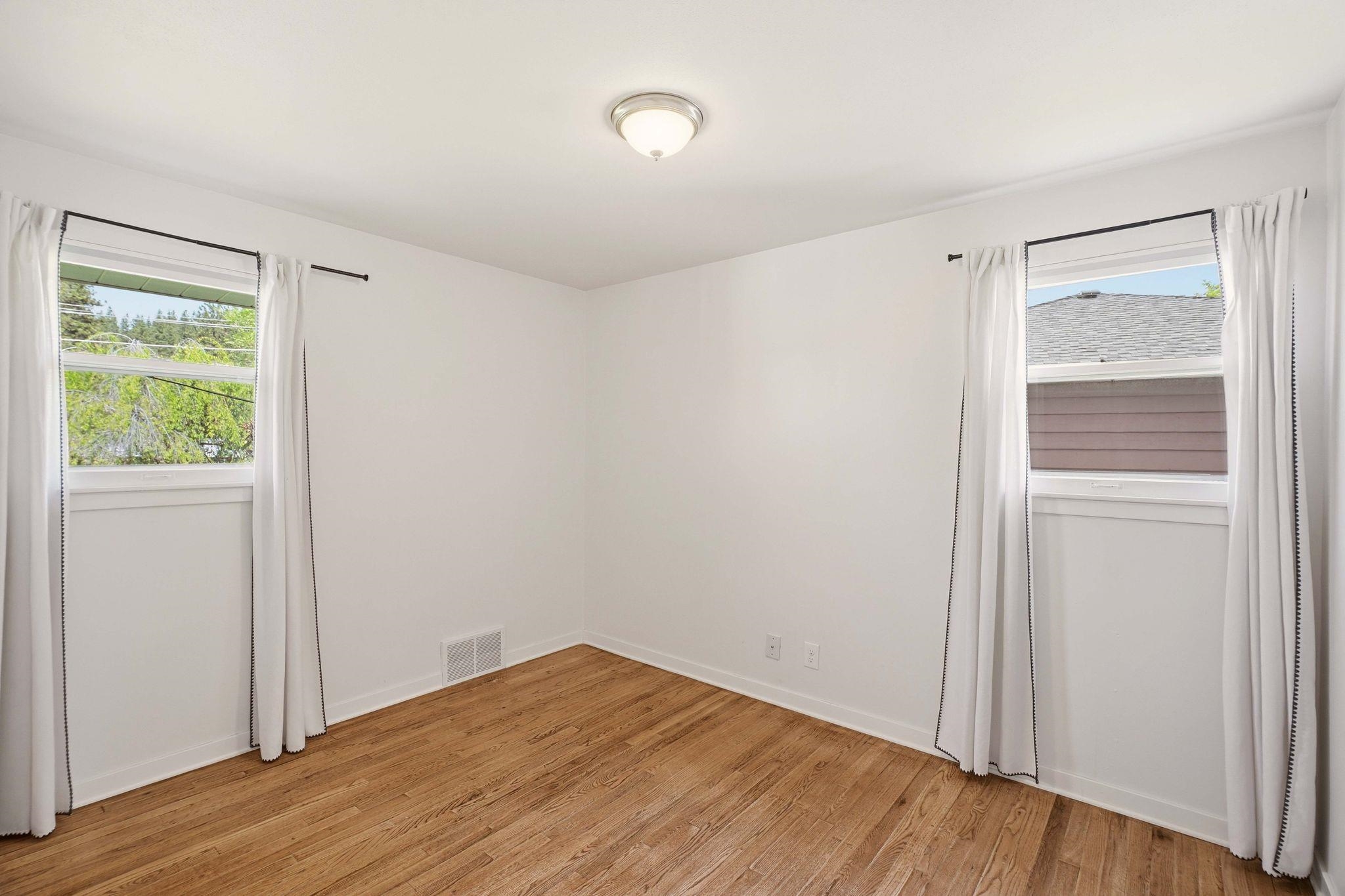 2016 West Decatur Avenue Spokane, WA 99205 - Photo 14 of 26 Gallery Image 14