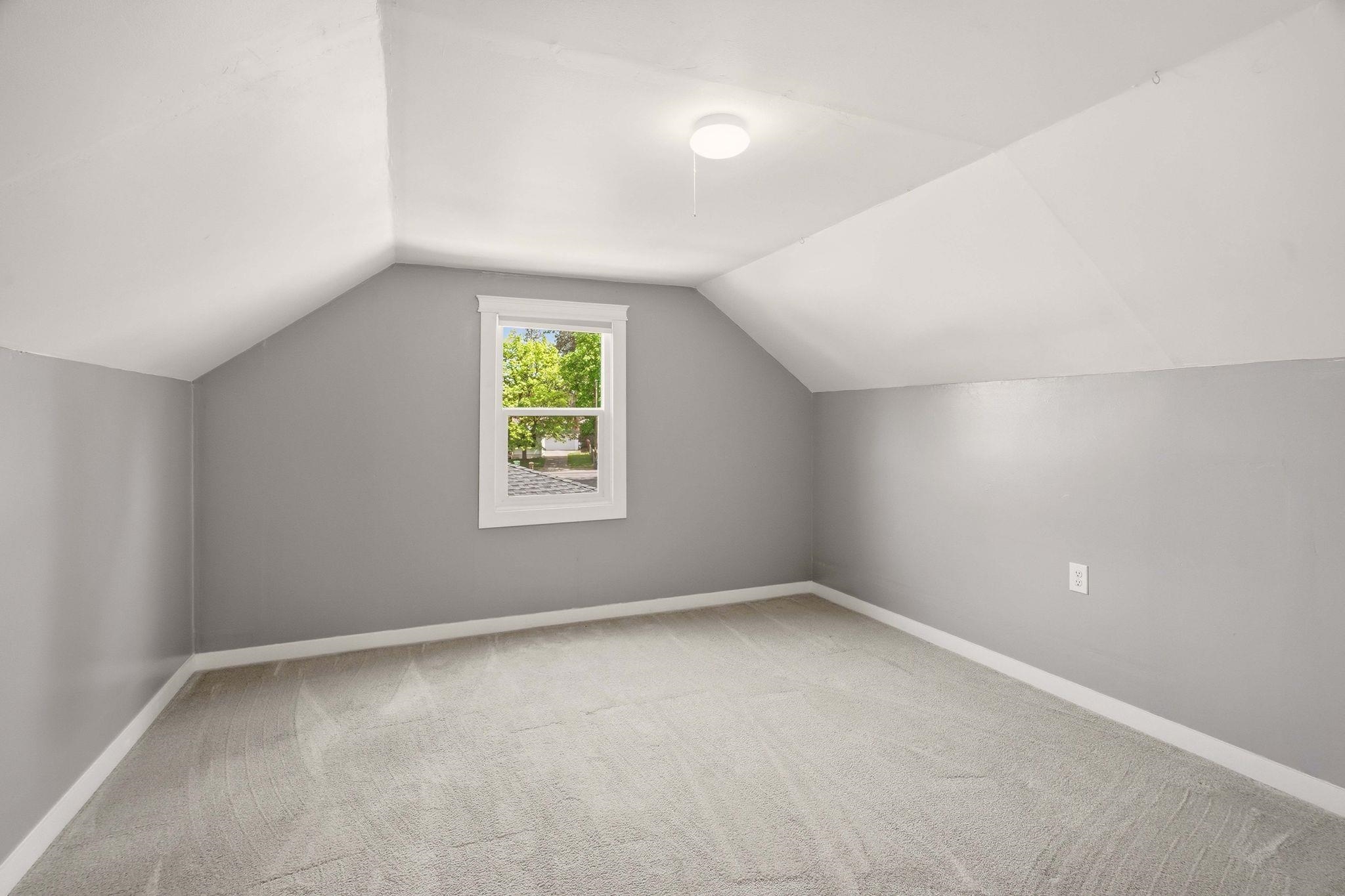 2016 West Decatur Avenue Spokane, WA 99205 - Photo 15 of 26 Gallery Image 15
